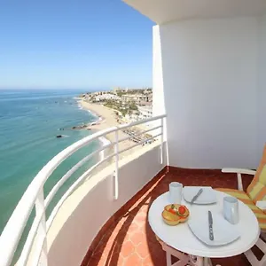 https://rosa-de-los-vientos-malaga.1costadelsol.com